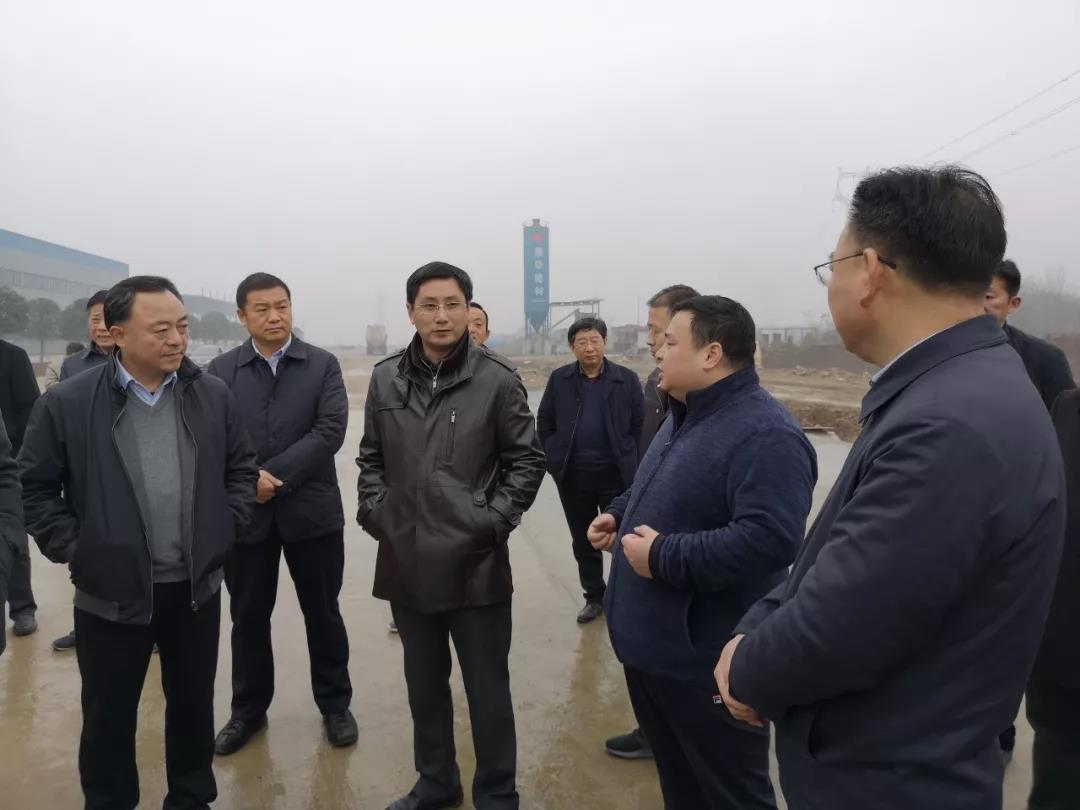 隨州市委、市人大代表團蒞臨程力集團商用車產(chǎn)業(yè)園視察